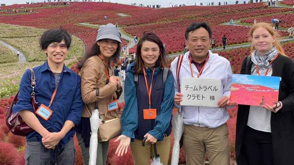 1690526255-team-travel-kuramoto